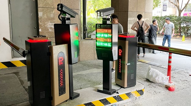 车牌识别系统对无牌车要怎样管理呢(图1)