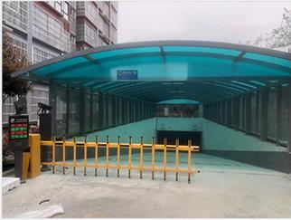 停车场管理系统品牌其特点是停车场内没有固定(图1) 停车场管理系统品牌其特点是停车场内没有固定(图1)
